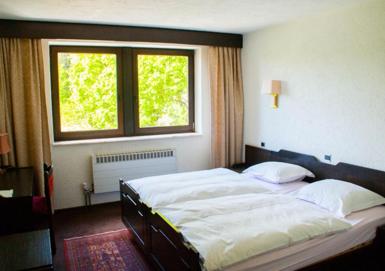 Hotel Grand-Champ Malmedy Exterior photo